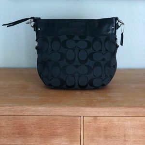 COACH Signature Zoe Large Shoulder Bag Black